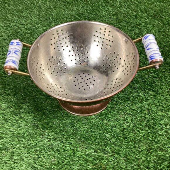 Vintage Copper Colander Tin Lined Porcelain Handles - Picture 2 of 15